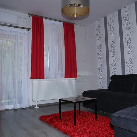 Szofi Apartman Hajdúszoboszló Zewnętrze zdjęcie